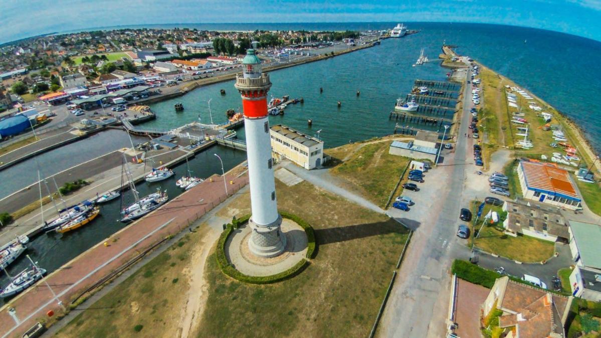 Charmant Studio Bord De Mer Ouistreham Exterior foto